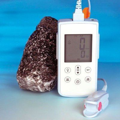 RESQ meter vingerpulsoximeter, saturatiemeter